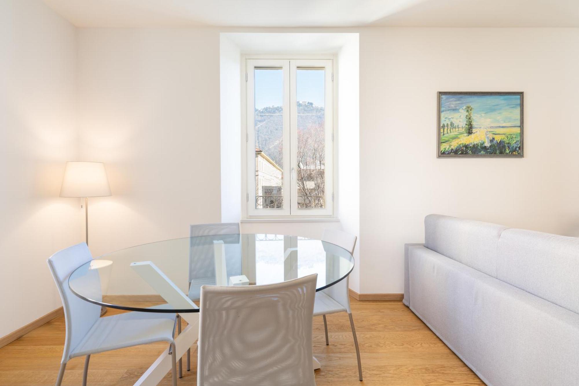 Apartamento Historical Center - Free Parking And Private Terrace Como Exterior foto